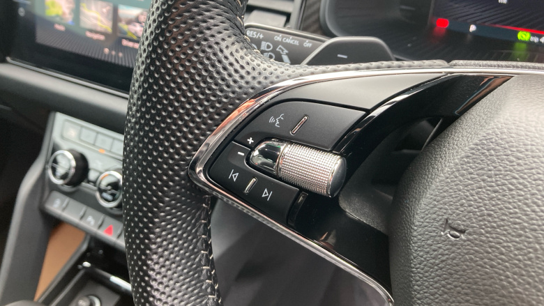 Skoda Kodiaq 2.0 TDI Sport Line 4x4 5dr DSG [7 Seat] Diesel Estate